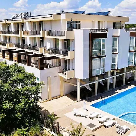 Royal Marina 3* 체르노모레츠