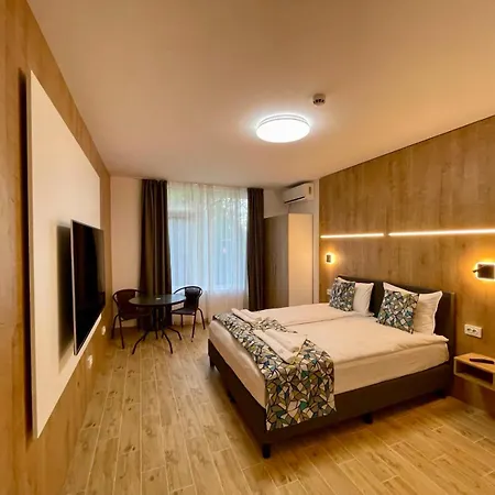 Хотел Royal Marina Черноморец