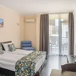 Royal Marina فندق تشيرنوموريتس