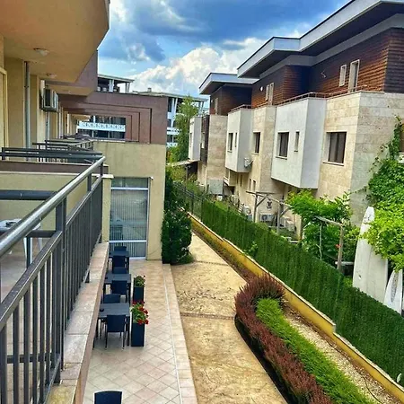 Hotel Royal Marina Chernomorets