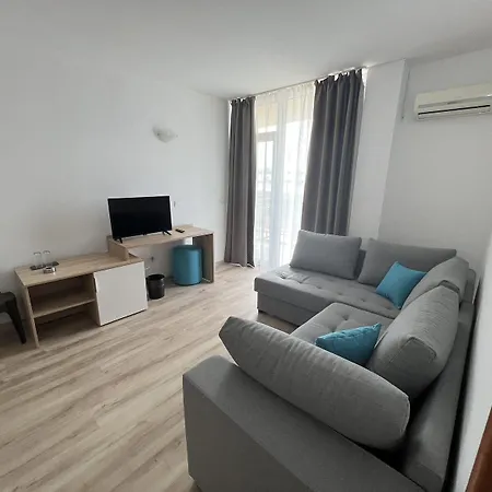 Hotel Royal Marina Chernomorets