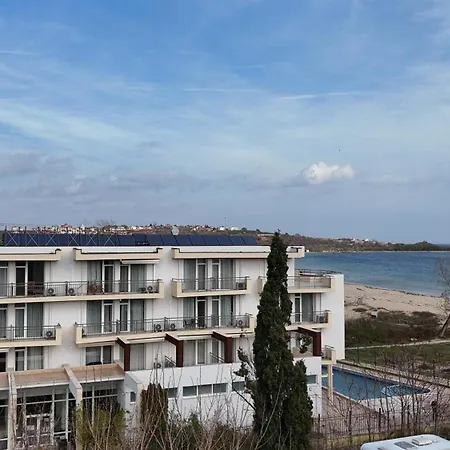 Хотел Royal Marina 3*