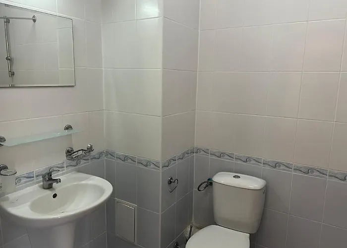 Royal Marina Хотел