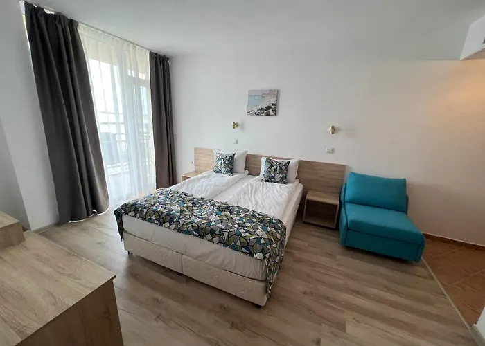 Royal Marina Хотел Черноморец