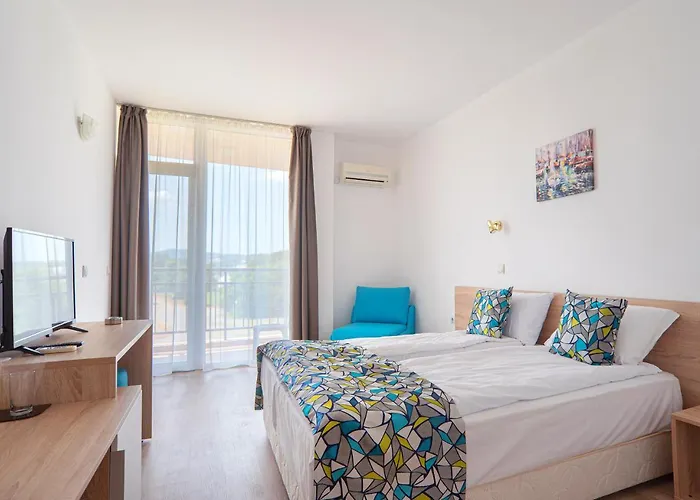 Royal Marina Хотел Черноморец