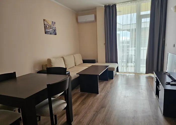 Royal Marina Черноморец